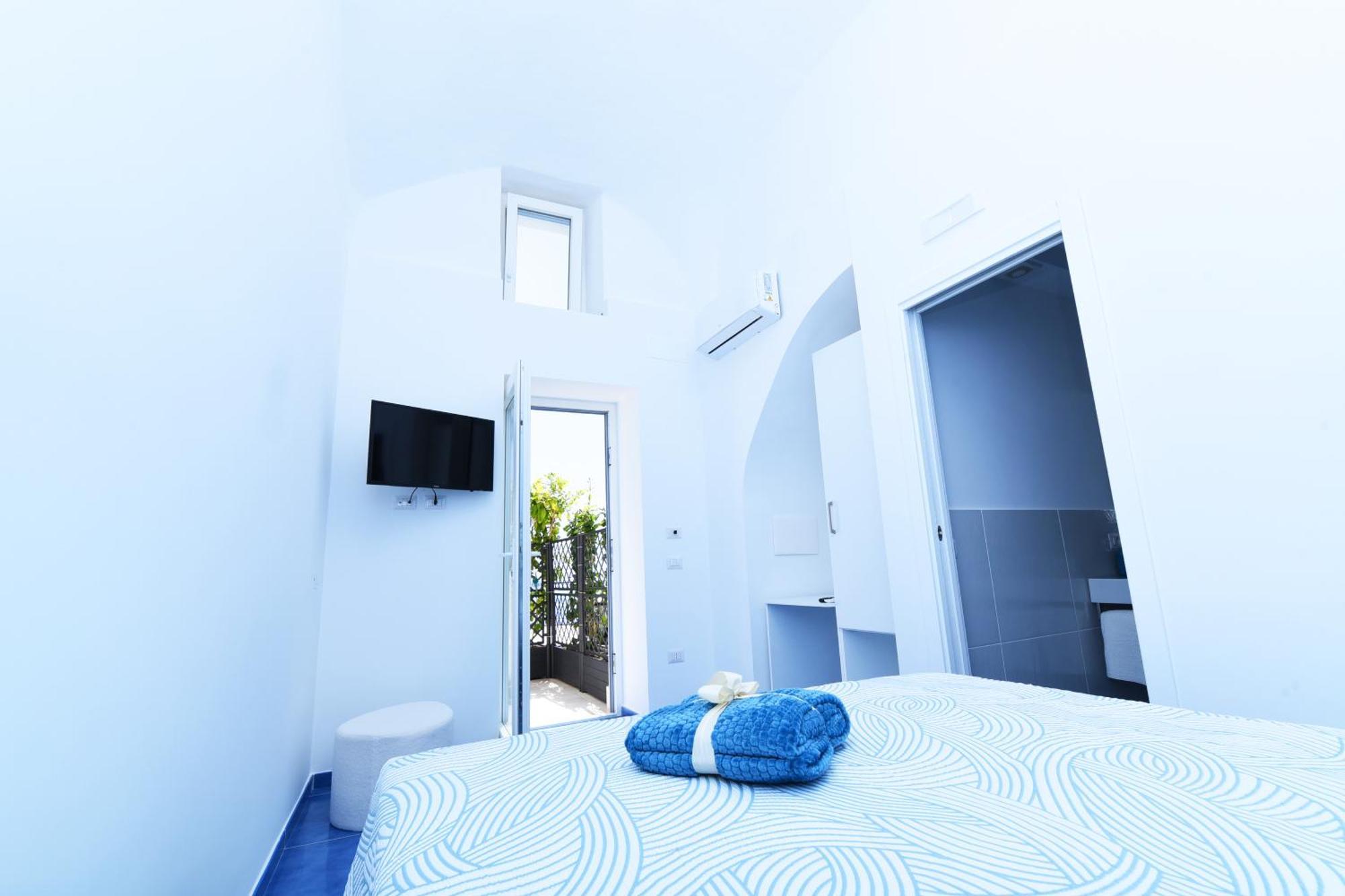 B&B Blue View Furore Bagian luar foto