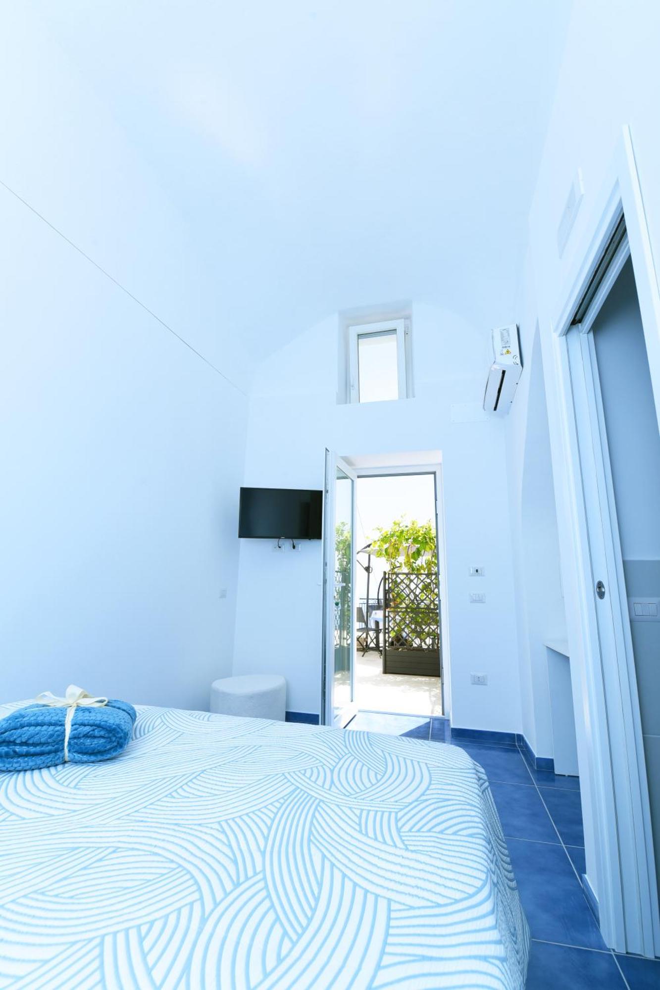 B&B Blue View Furore Bagian luar foto