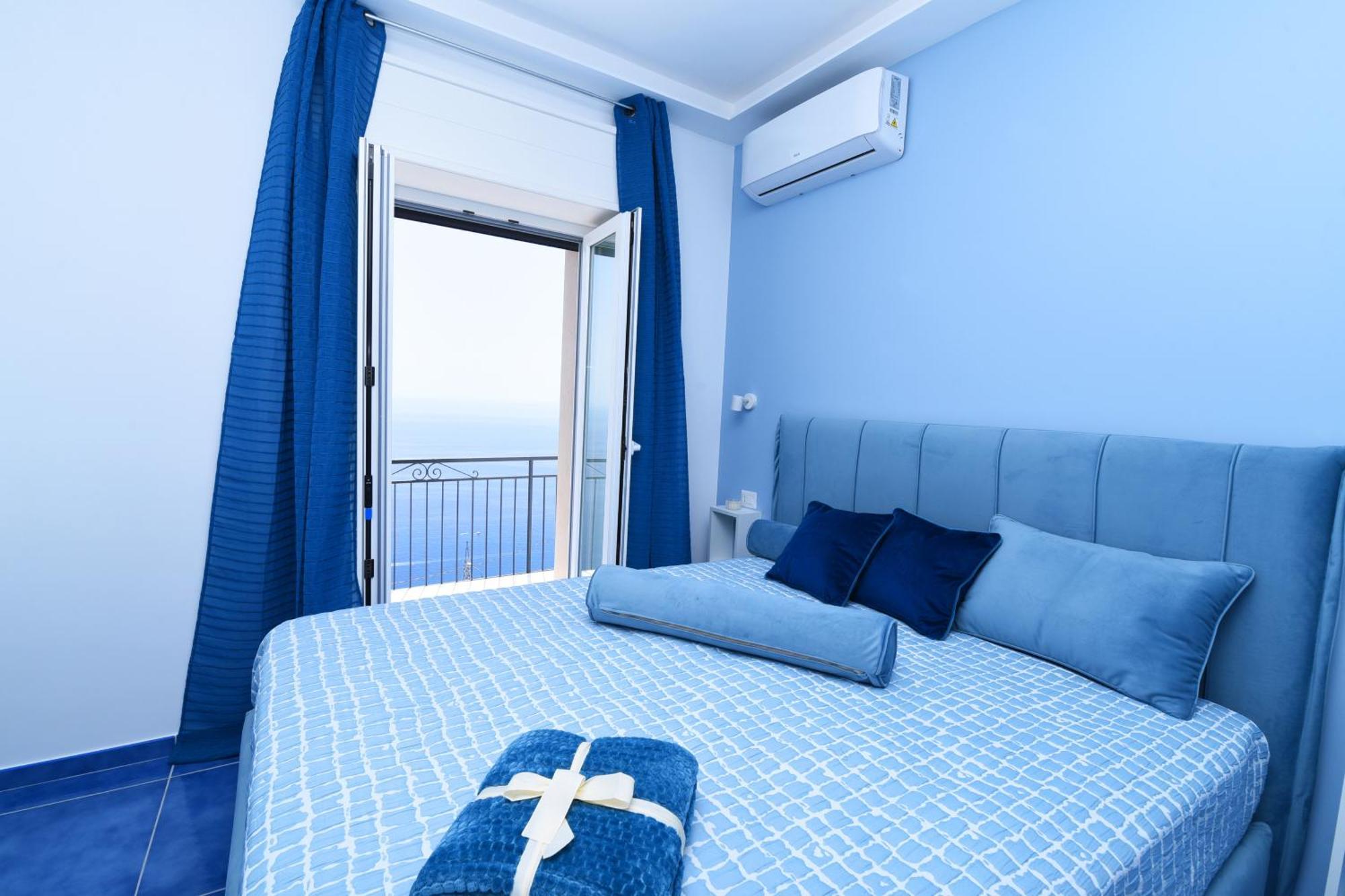 B&B Blue View Furore Bagian luar foto